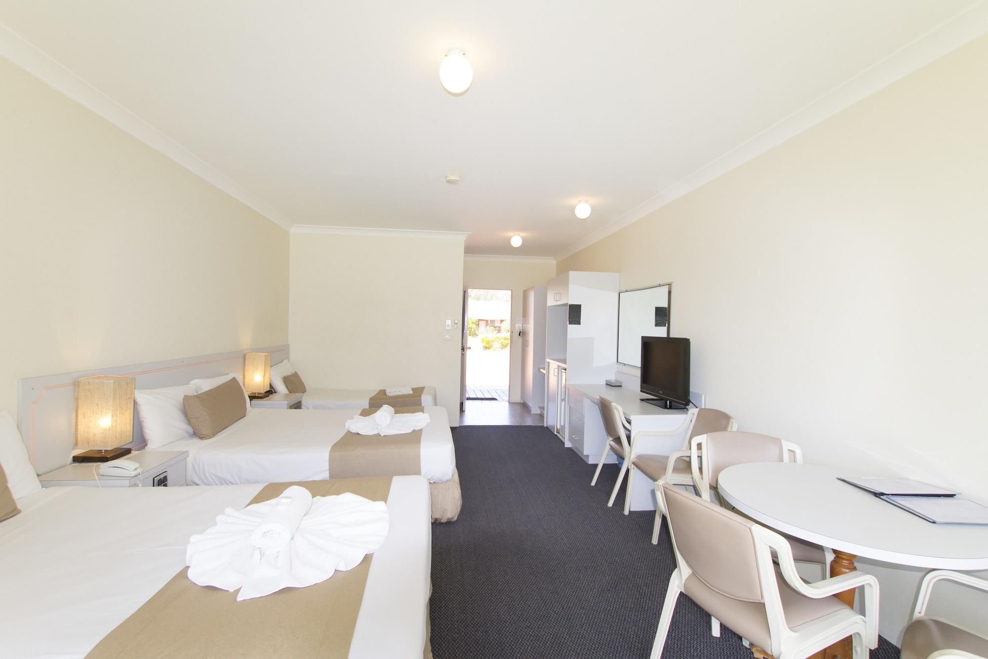 Island Palms Motor Inn Forster Eksteriør billede
