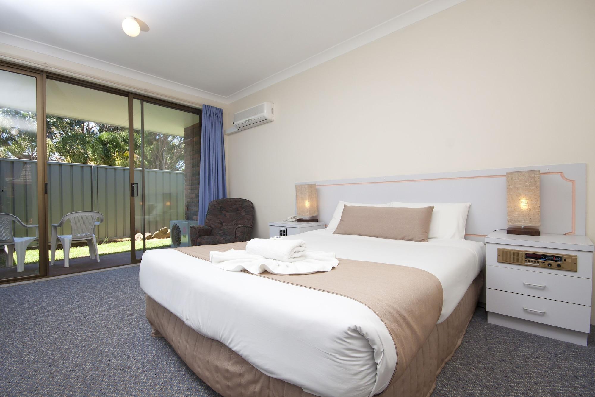 Island Palms Motor Inn Forster Eksteriør billede