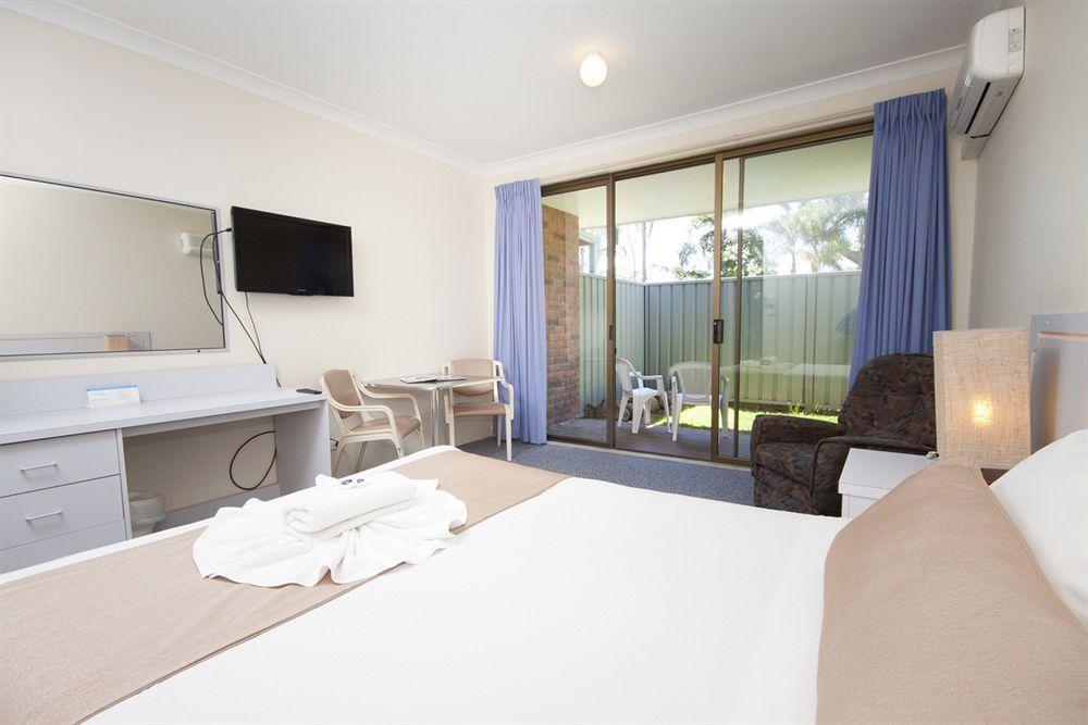 Island Palms Motor Inn Forster Eksteriør billede